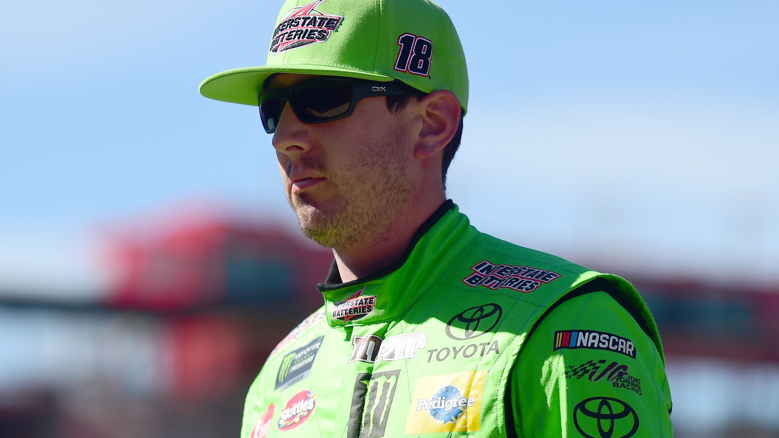 Kyle Busch prevails in one-lap dash to win opening Auto Club stage